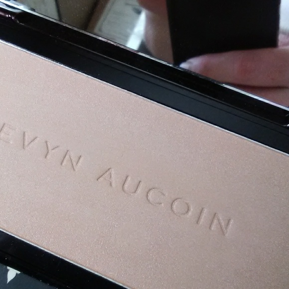 NIB Kevin Aucoin Neo-Highlighter - Picture 1 of 2
